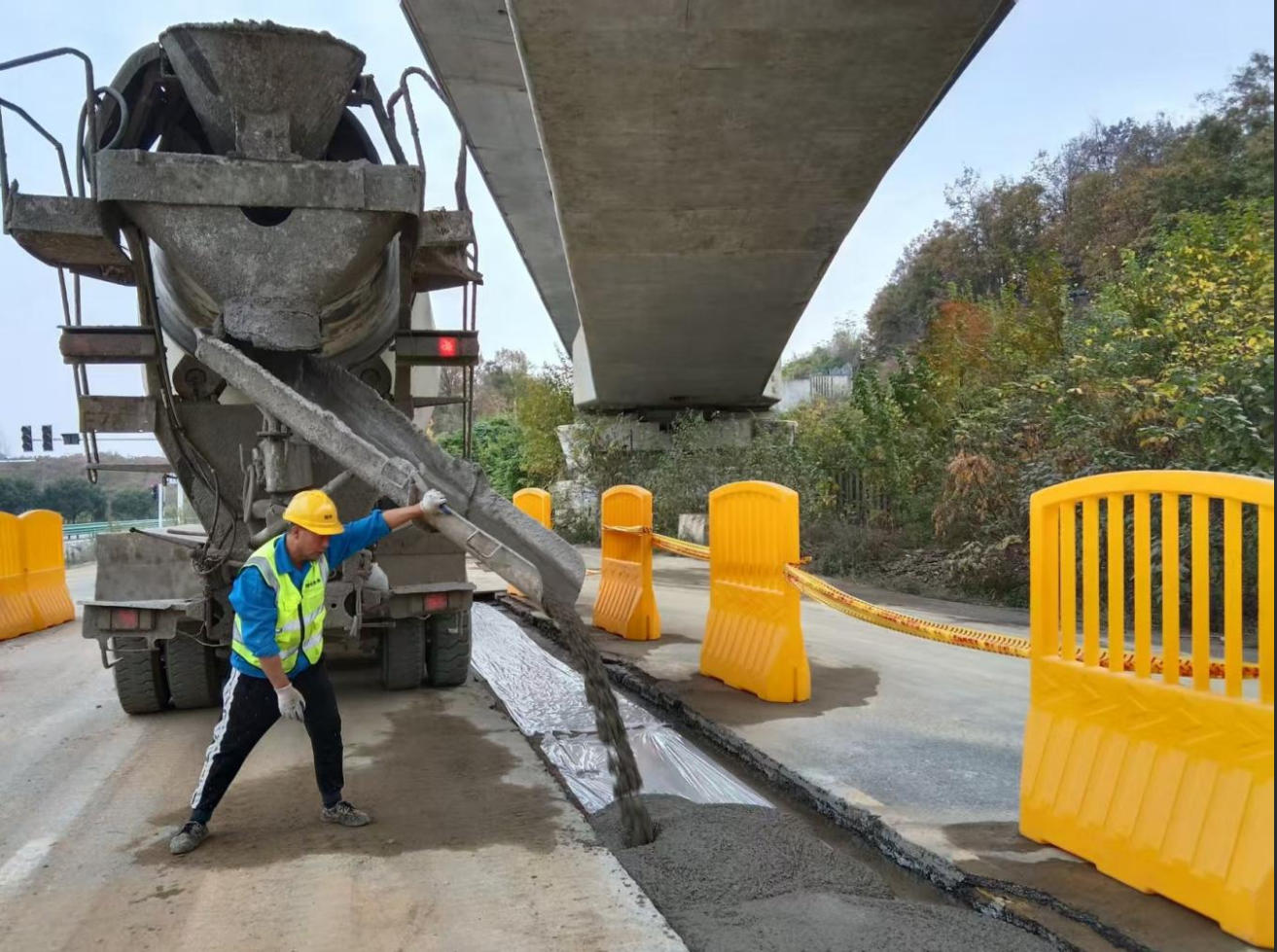炎帝大道供水管網(wǎng)工程順利通水！
